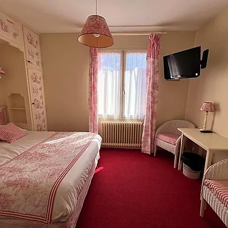 Hotell Restaurant Le Grillon Chambon-sur-Lac