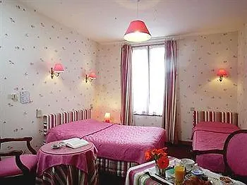 Restaurant Le Grillon Отель