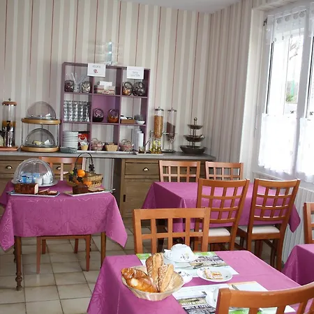 Restaurant Le Grillon 호텔 2*