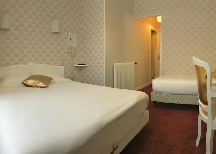 Restaurant Le Grillon 2*