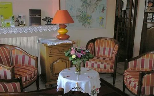 Hotel Restaurant Le Grillon Chambon-sur-Lac